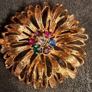 Anne Klein Gold Toned Vintage Pin
